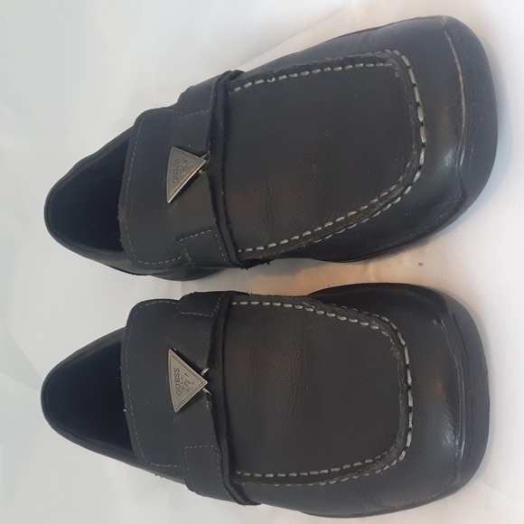 Guess mens loafers - Picture 2 of 4